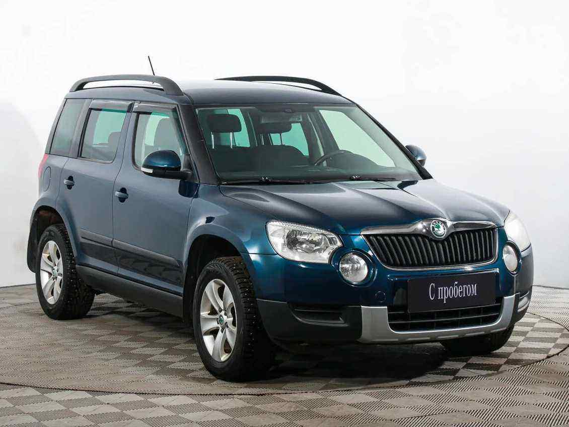 Skoda Yeti 2012. Шкода Йети 2012 салон. Шкода Йети 2012 год палитра цветов. Skoda Yeti 2012 багажник.