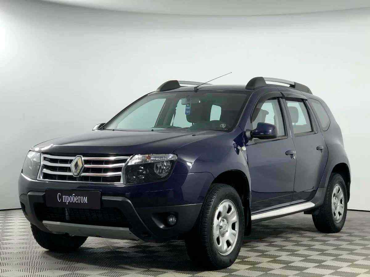 Продам автомобиль рено. Renault Duster 2013. Рено Дастер 2013 серый. Дастер с пробегом салон.